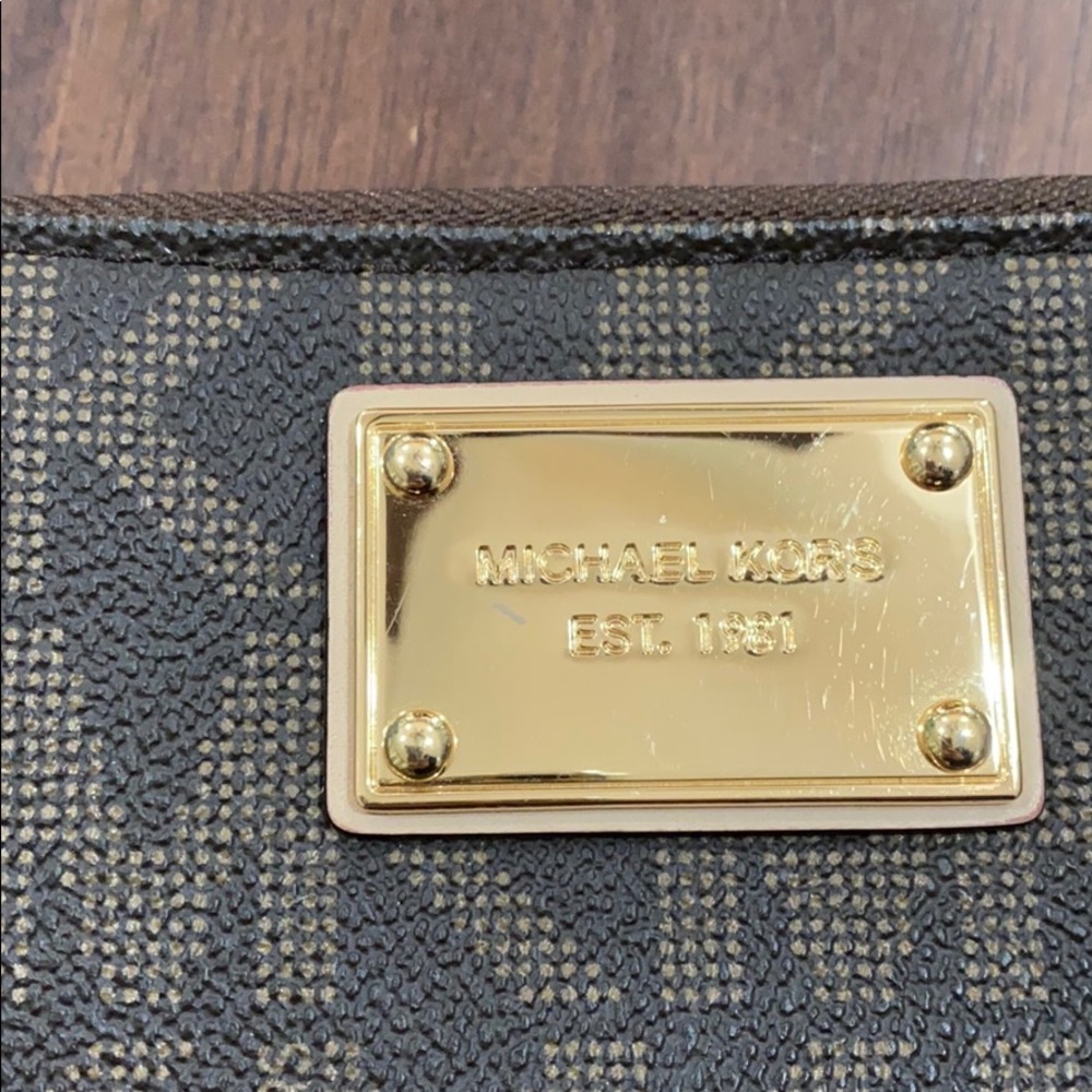 Michael Kors Multi Function Phone Case - image 2